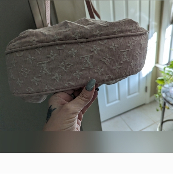 Louis Vuitton denim crossbody , & dust bag - Picture 6 of 16